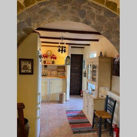 Sentoyki Village Home - Μονοκατοικια Σε Θαλασσα Melíssion Exterior photo